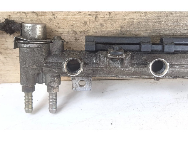 Vstřikovací lišta 036133319 Volkswagen Bora