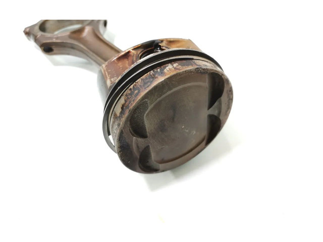 Píst Volkswagen Touareg I