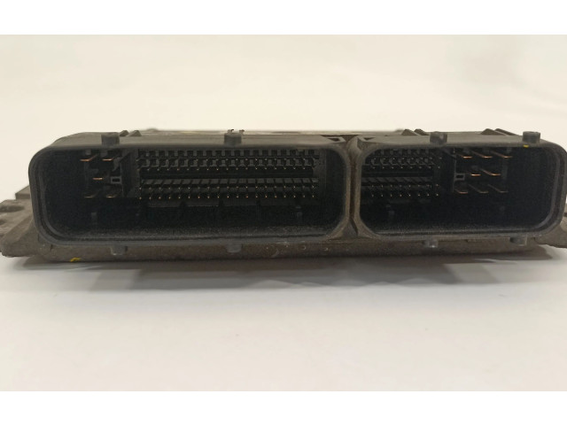 Řídící jednotka MEC32040 Nissan Micra C+C 2005