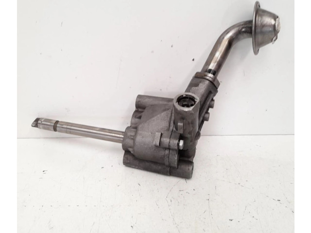 Масляный насос   026115153A  Volkswagen Golf III 