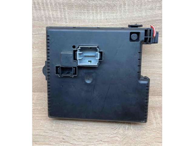 Блок предохранителей 30732769, 05W425   Volvo XC90    