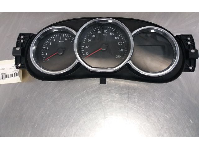 Přístrojová deska Renault Sandero II 2014 403002143798