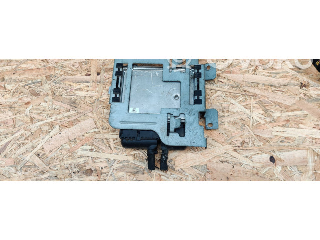 Řídící jednotka 03G906021CG, 1039S12044   Volkswagen Caddy 2006