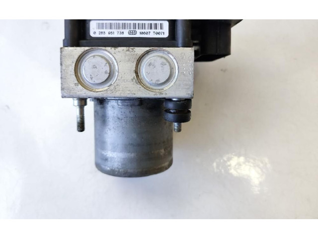 Блок АБС 0265951738   Peugeot  5008   -  года