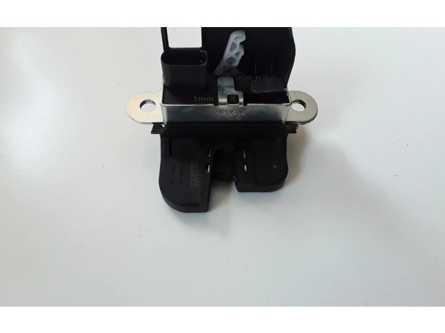 Замок багажника 5G6827505    Volkswagen Golf VII 2013 - 2019 года
