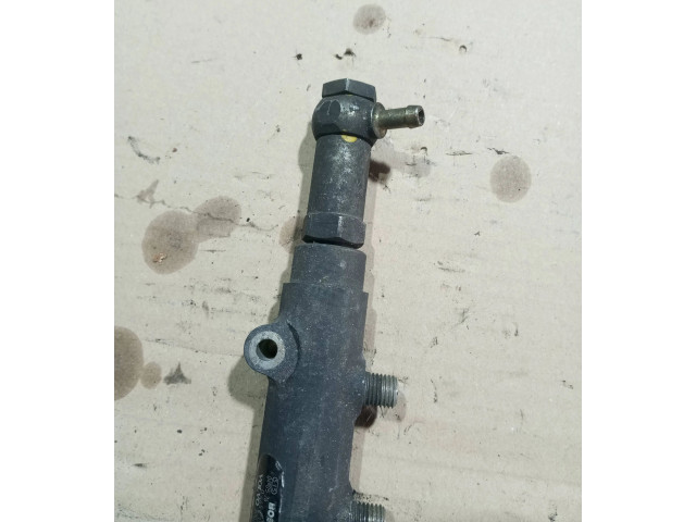 Топливная рампа 30622085, 0445215015   Volvo XC90  