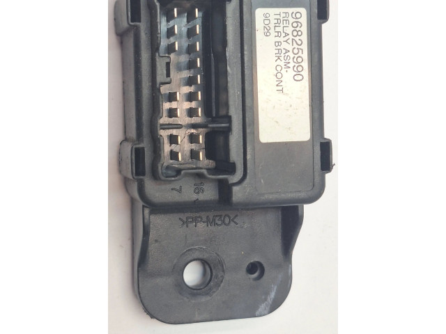 Блок подушек безопасности 6825990   Chevrolet Captiva