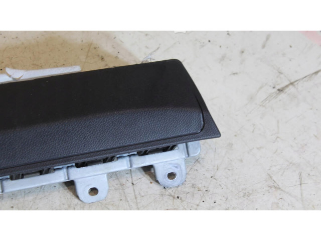 Подушка безопасности для колен A1768600302 Mercedes-Benz A W176