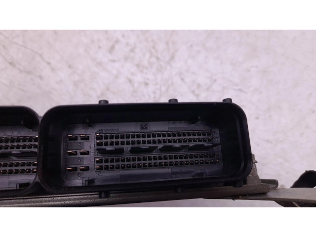 Блок управления двигателя 51903003   Alfa Romeo Giulietta