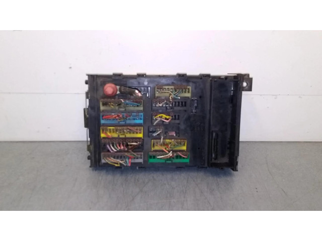 Блок предохранителей A228 Fiat Coupe