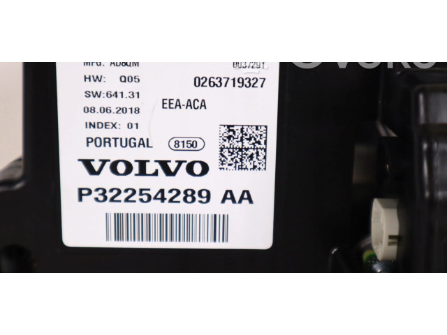 Панель приборов P32254289AA   Volvo XC90       