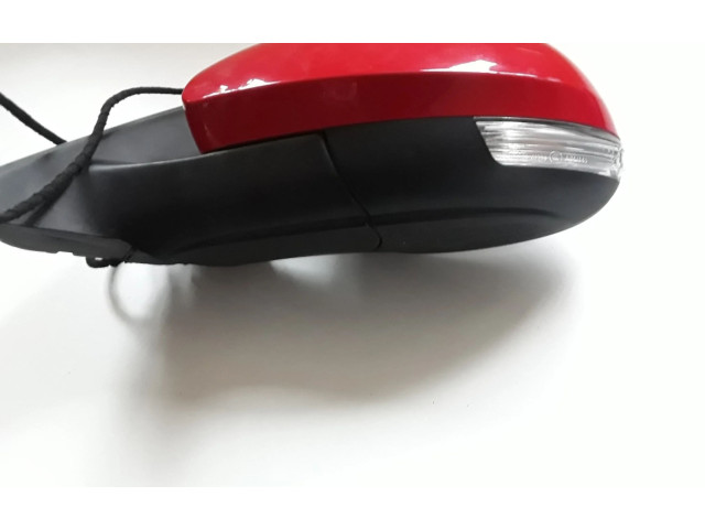 Зеркало электрическое Skoda Yeti (5L) 2009 - 2017 года