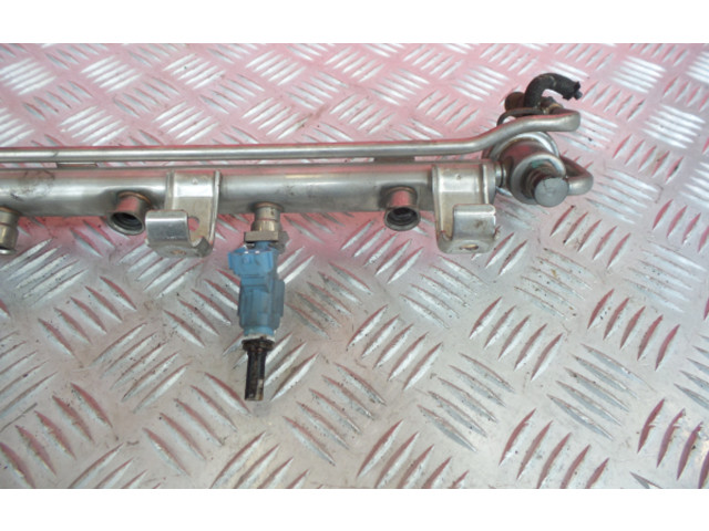 Vstřikovací lišta 022133315L, 568 Volkswagen Phaeton