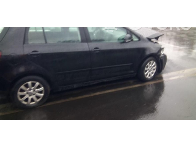 Зеркало электрическое Volkswagen Golf Plus 2005 - 2013 года