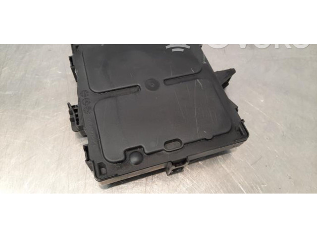 Блок комфорта 284B19561R   Renault Clio V   