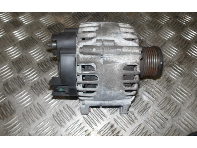 Генератор 231008017R Dacia Duster