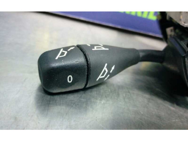 Ручка стеклоочистителей A2205450124, 2205450010   Mercedes-Benz S W222