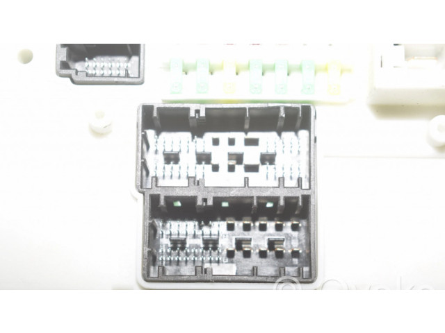 Řídící jednotka 5A0B65, 9888808 BMW 2 F46 2020