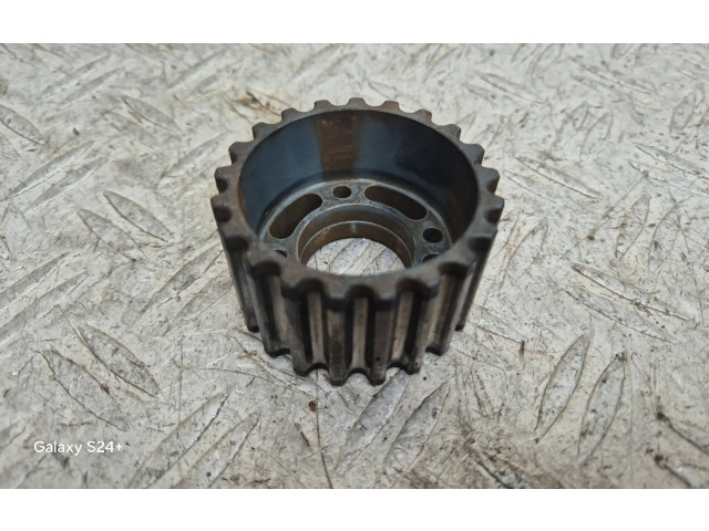 Зубчатое колесо (шкив) топливного насоса 31368407    Volvo V60