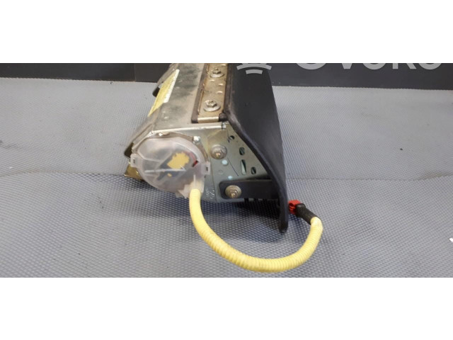 Подушка безопасности пассажира Mitsubishi Pajero