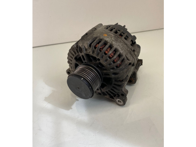 Генератор 06F903023C, 2542695G Volkswagen Caddy