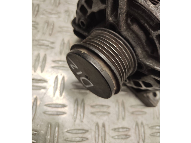 Генератор 8676498, 0124525029   Volvo V70      