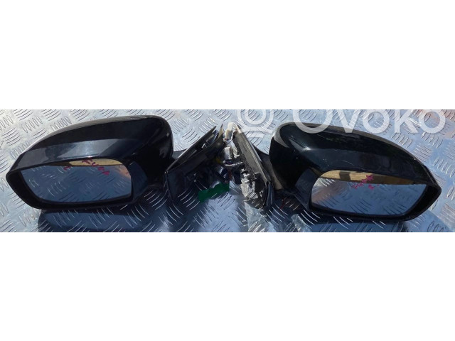 Zpětné zrcátko  Infiniti M Y51 2010  INFINITIM37, M37  