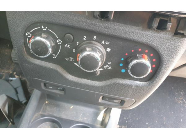 Блок управления климат-контролем Dacia Lodgy