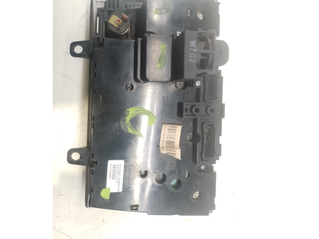 Блок управления климат-контролем 30710682, 30710682   Volvo XC90