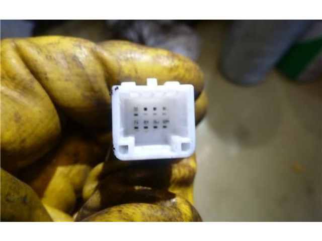 Зеркало электрическое Dacia Logan I 2004 - 2012 года