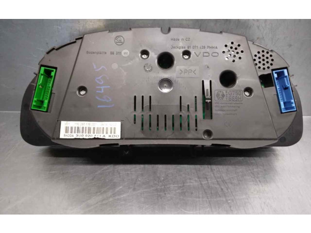 Geschwindigkeitsmesser Cockpit 3U0920811A, 110080116007 Skoda Superb B5 (3U)