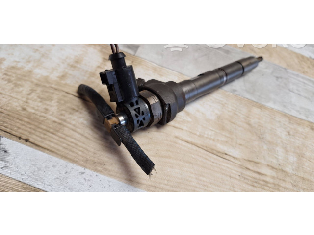 Форсунка 0445110369, 4D0971992 Skoda Superb B6 (3T)