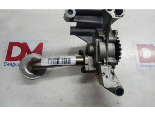 Масляный насос 03G115105 Audi A3 S3 8P