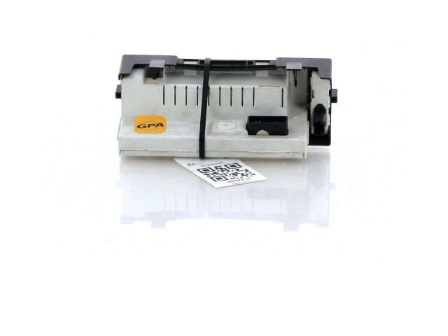 Дисплей    8200722451, I0-8468R   Renault Clio III