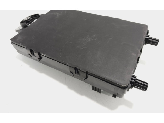 Блок предохранителей 31346672   Volvo S90, V90    