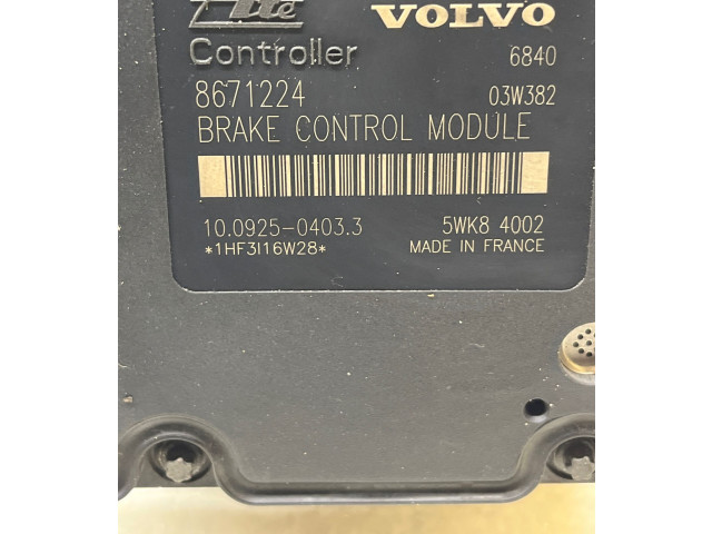 Блок АБС 8671224, 5WK84002   Volvo  V70  2000 - 2004 года