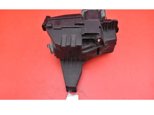 Блок предохранителей 30728132, 30728132 Volvo V70