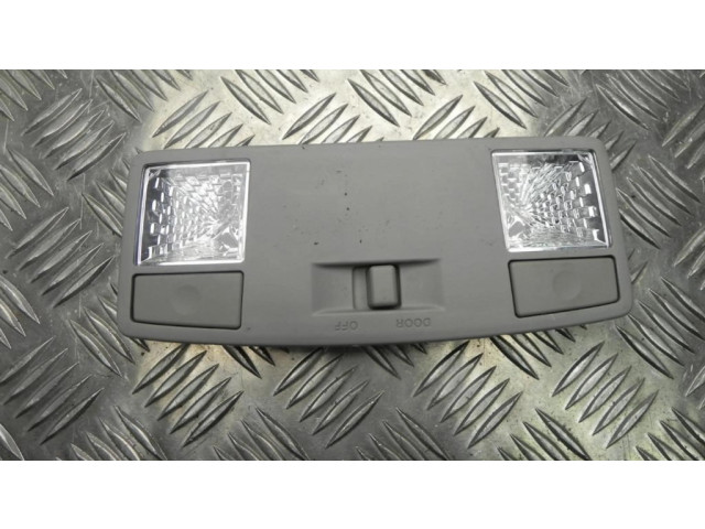 Другой фонарь салона