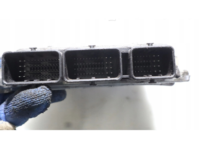 Блок управления двигателем Блок управления Volvo V50