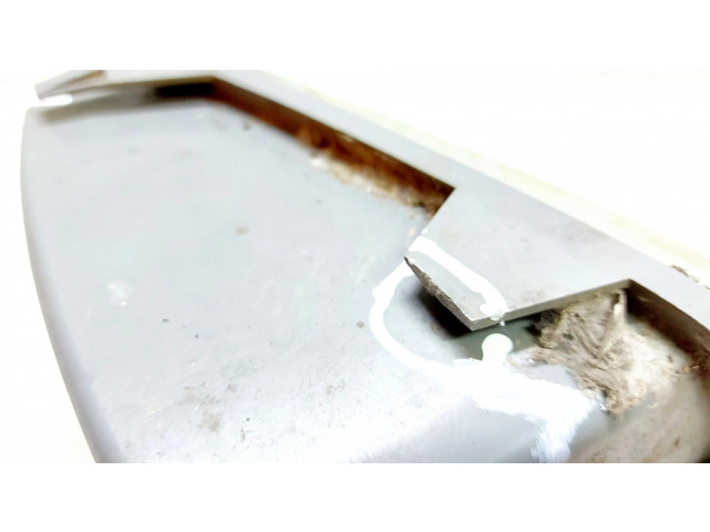 Передняя противотуманная фара