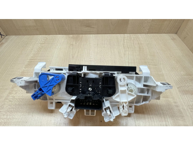 Блок управления климат-контролем 0991282C, 69837002   Renault Megane III