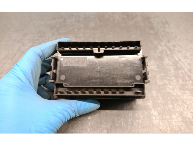 Блок управления 8638A009 Mitsubishi Montero