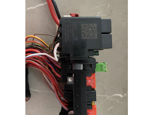 Pojistková skříňka 5Q0937615C Volkswagen T-Roc 2019