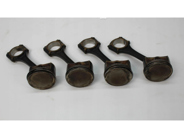 Píst Mercedes-Benz A W169