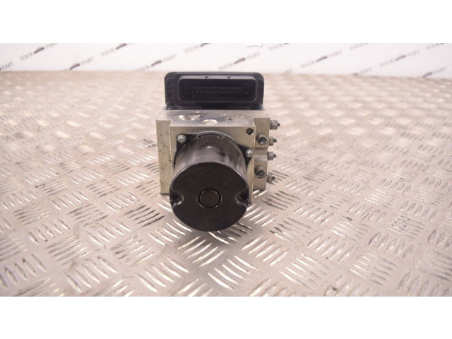 Jednotka ABS 6783360, 0265960327 BMW 5 E60 E61 2004