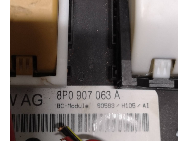 Блок комфорта 8P0907063A   Audi A3 S3 A3 Sportback 8P   