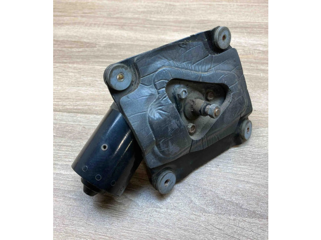 Двигатель стеклоочистителей