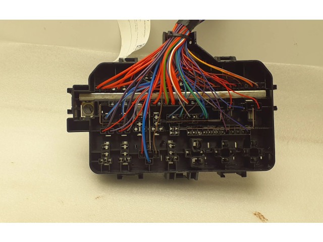 Блок предохранителей 32212356 Volvo XC40