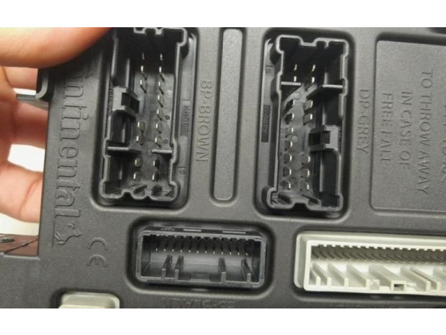 Блок управления 23331, 284B29732R Dacia Sandero III