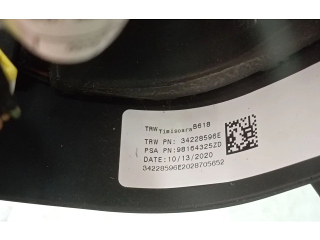 Руль Citroen C3  2016 -  года 98164325ZD      